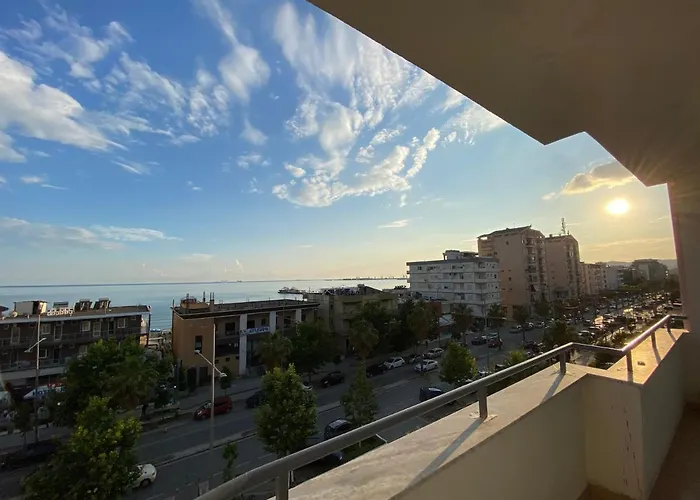 Seashell Apartment